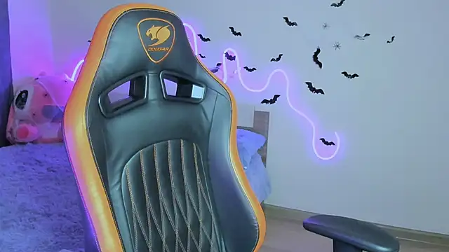 LaraKrein lk online show from 1, 11, 2025