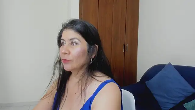 Snapshot of kiraGeiner chatting on 23, 6, 2026 kiraGeiner online show from 23, 6, 2026