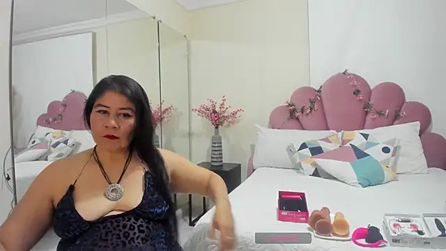 kiraGeiner online show from 13, 2, 2026