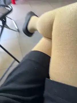 sharon-Hanna online show from 14, 12, 2025