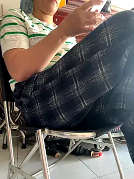 sharon-Hanna online show from 6, 10, 2025