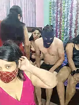 Snapshot of Sexy_anaamika chatting on 11, 11, 2025 Sexy anaamika online show from 11, 11, 2025