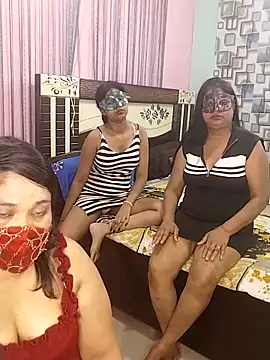 Snapshot of Sexy_anaamika chatting on 24, 9, 2025 Sexy anaamika online show from 24, 9, 2025