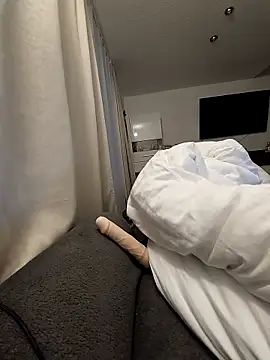 Snapshot of SexyJulia21 chatting on 13, 4, 2026 SexyJulia21 online show from 13, 4, 2026