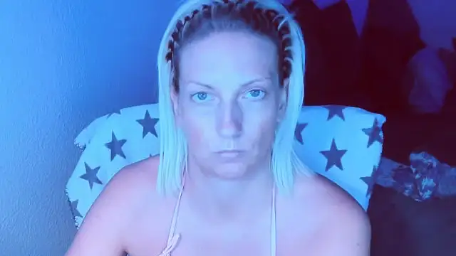 SexyJulia21 online show from 30, 6, 2026