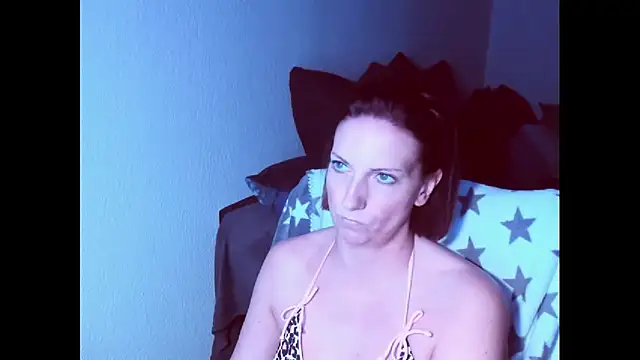 SexyJulia21 online show from 7, 7, 2026