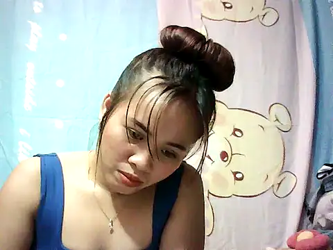 Katrina Summer online show from 5, 12, 2025