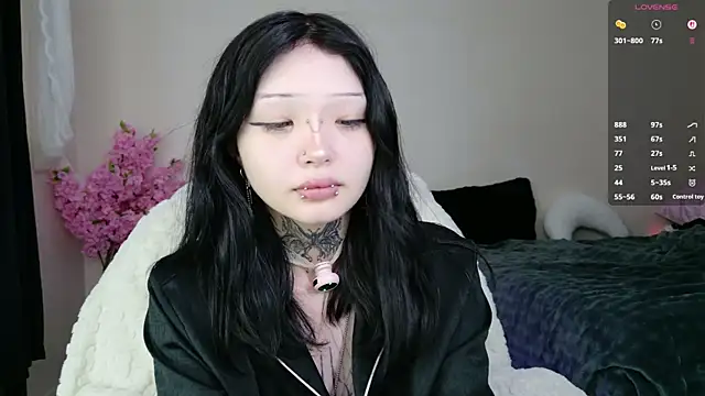 Snapshot of Lein_Bone chatting on 24, 6, 2026 Lein Bone online show from 24, 6, 2026