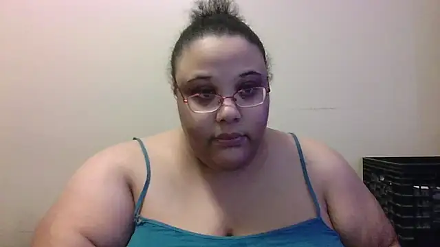 Snapshot of SexyBBW10790 chatting on 6, 11, 2025 SexyBBW10790 online show from 6, 11, 2025