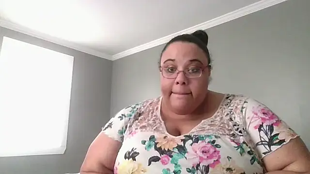 Snapshot of SexyBBW10790 chatting on 12, 2, 2026 SexyBBW10790 online show from 12, 2, 2026