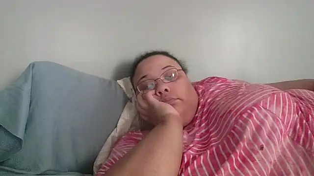 SexyBBW10790 online show from 14, 4, 2026