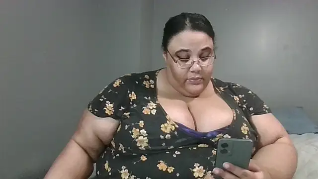 SexyBBW10790 online show from 6, 5, 2026