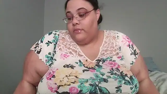 SexyBBW10790 online show from 3, 5, 2026