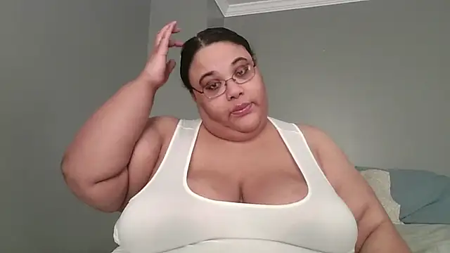 SexyBBW10790 online show from 16, 5, 2026