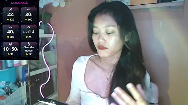 Snapshot of skinny_gracie chatting on 11, 2, 2026 skinny gracie online show from 11, 2, 2026