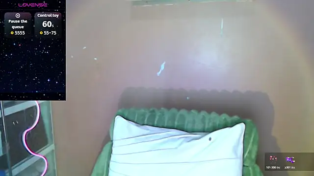 Snapshot of skinny_gracie chatting on 22, 2, 2026 skinny gracie online show from 22, 2, 2026