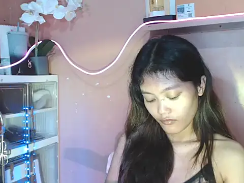 Snapshot of skinny_gracie chatting on 20, 11, 2025 skinny gracie online show from 20, 11, 2025