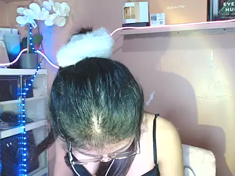 Snapshot of skinny_gracie chatting on 1, 12, 2025 skinny gracie online show from 1, 12, 2025