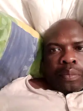 Michaelknyt online show from 3, 10, 2025