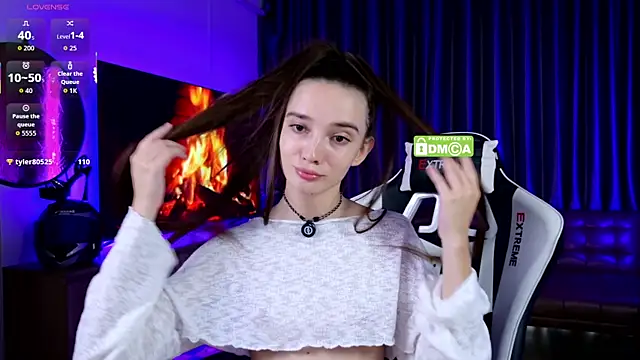 Snapshot of laxyflaxyy chatting on 1, 10, 2025 laxyflaxyy online show from 1, 10, 2025