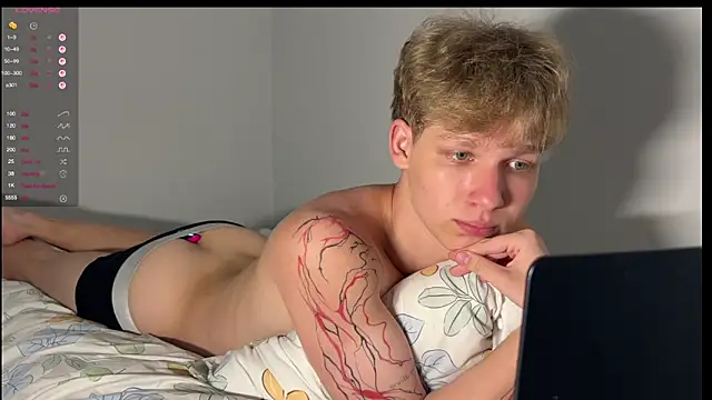 walter cute online show from 7, 3, 2026