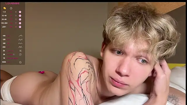 walter cute online show from 12, 4, 2026