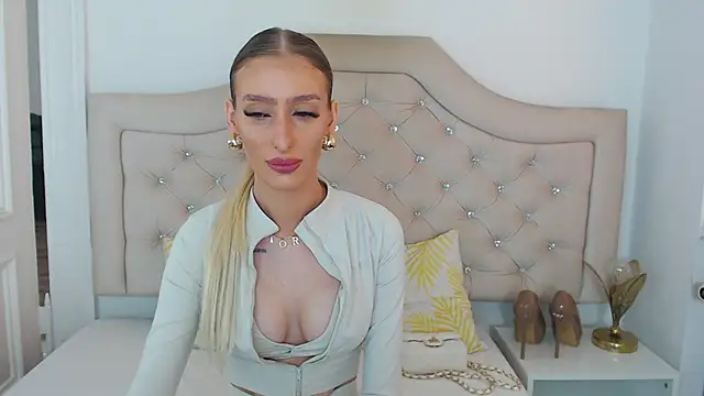 NatalieSensual online show from 9, 3, 2026