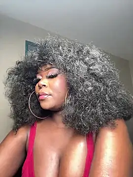 WomanNextdoor1 online show from 18, 1, 2026