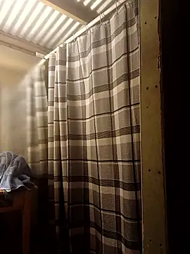 ShawnandDani7074 online show from 18, 2, 2026