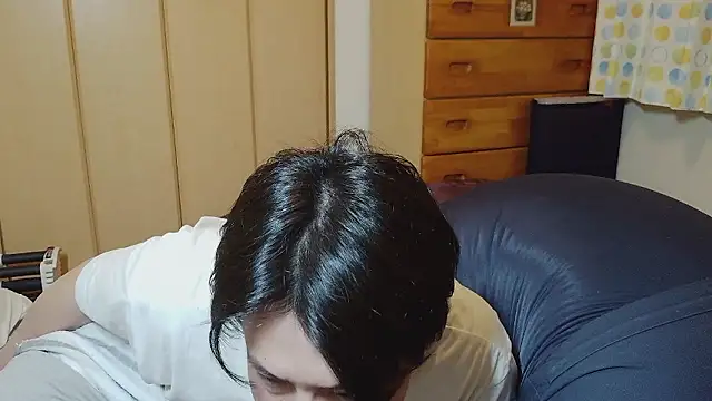 Snapshot of oyu_kun chatting on 28, 3, 2026 oyu kun online show from 28, 3, 2026