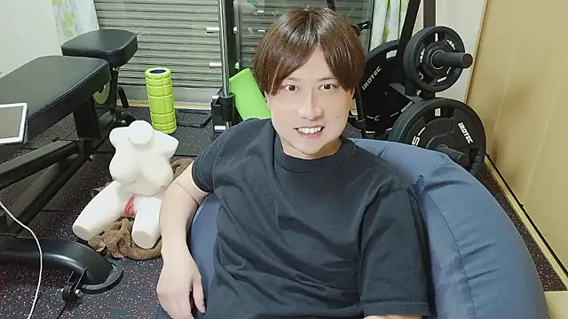 Snapshot of oyu_kun chatting on 16, 4, 2026 oyu kun online show from 16, 4, 2026