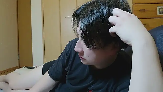 Snapshot of oyu_kun chatting on 27, 3, 2026 oyu kun online show from 27, 3, 2026