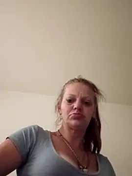 IrishGoddess69247 online show from 24, 2, 2026