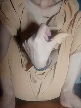 DauTay hot online show from 16, 10, 2025