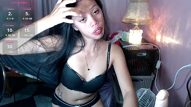 Snapshot of kourtneyluv_ chatting on 18, 6, 2026 kourtneyluv online show from 18, 6, 2026