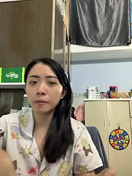 Minee1202 online show from 5, 12, 2025