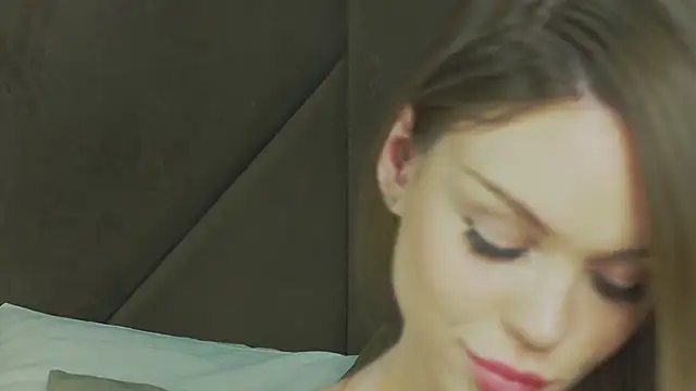 MarilynNova online show from 11, 1, 2026