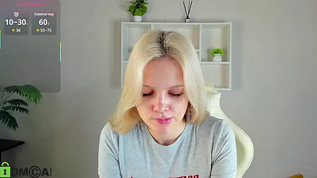 Allice Cox online show from 28, 10, 2025