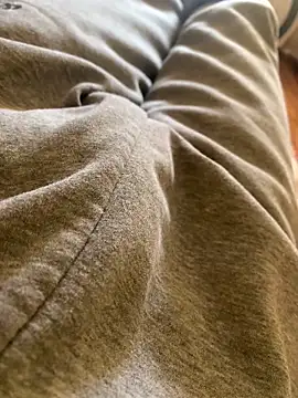 MuzzyFacing online show from 9, 4, 2026