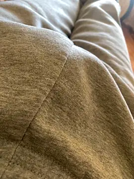 MuzzyFacing online show from 18, 4, 2026