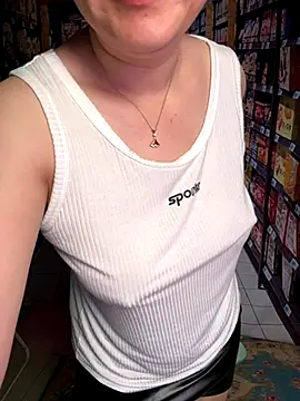 Liqinqin online show from 28, 9, 2025