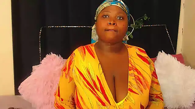 AmazingDarkDoll online show from 9, 11, 2025