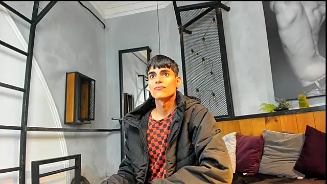 Dani mc1 online show from 18, 11, 2025