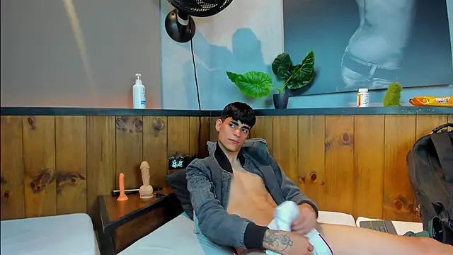 Dani mc1 online show from 9, 9, 2025