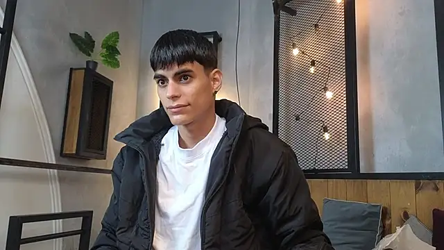 Dani mc1 online show from 13, 1, 2026