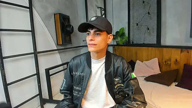 Dani mc1 online show from 2, 11, 2025