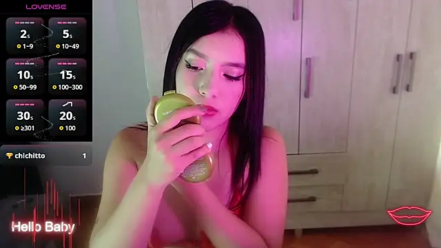 Snapshot of Velvet_28 chatting on 22, 10, 2025 Velvet 28 online show from 22, 10, 2025