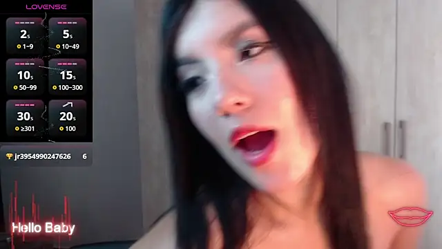 Snapshot of Velvet_28 chatting on 4, 11, 2025 Velvet 28 online show from 4, 11, 2025