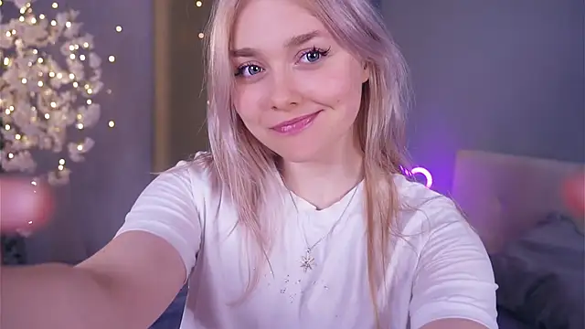 AccaCroyle online show from 4, 2, 2026