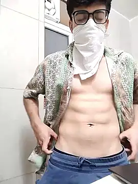 mrmasseur06 online show from 25, 5, 2026